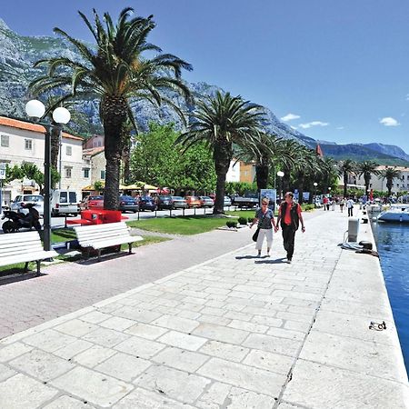 Awesome Apartment In Makarska With Kitchen Eksteriør billede